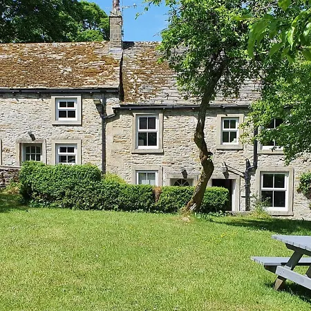 Grange Farm House * Draughton